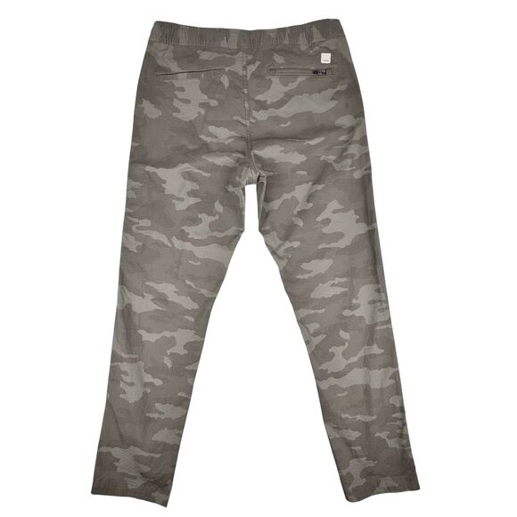 Vuori Camo Women's Pants - Picture 2 of 15